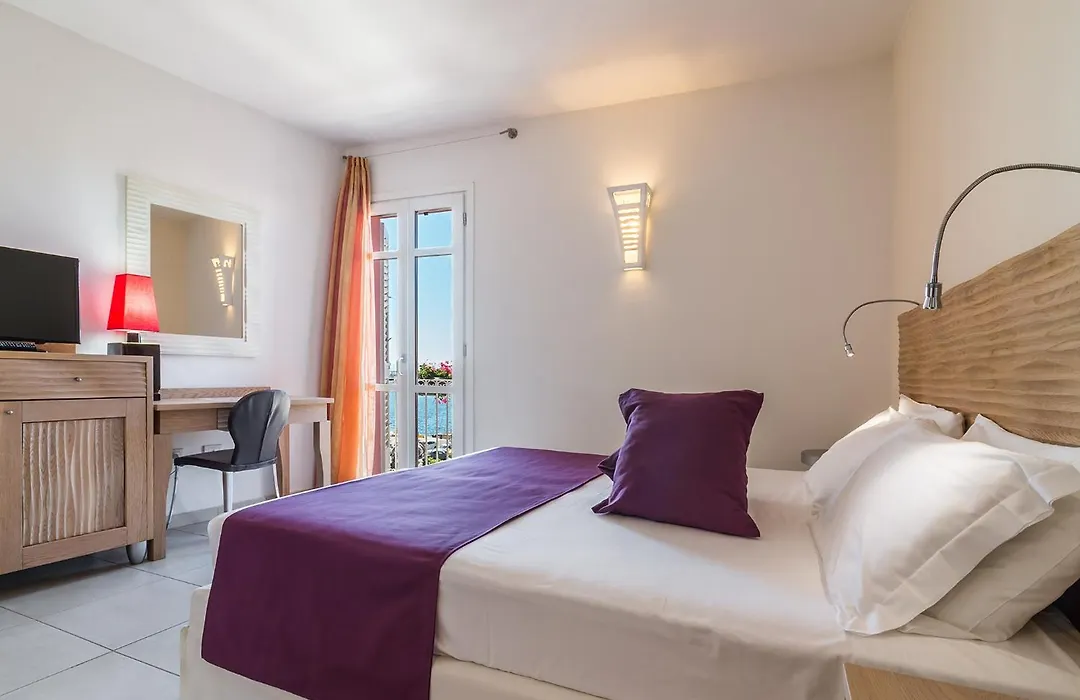 Nichotel-1